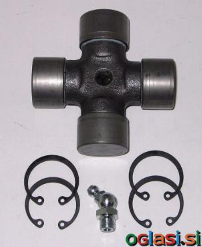 Križ kardana prednjega pogona