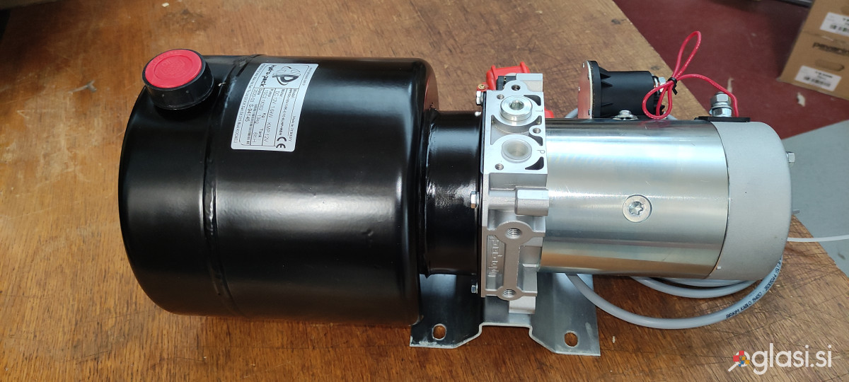 Mini hidravlični agregat za kiper 1,6 kW - 12V DC