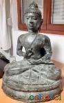 Skulptura u bronci Buda / Buddha / u meditativnoj pozi