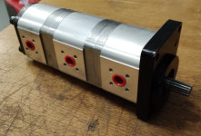 Hidravlična črpalka za mini bager Kubota / Case