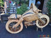 Unikatni leseni motor