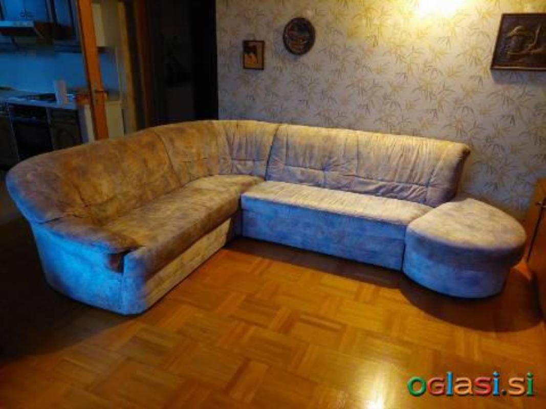 Raztegljiva kotna sedežna garnitura