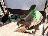 Obračalni plug za motokultivator