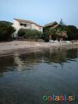 2apartmana tik ob morju CIcingaj, Vruljica, jacuzzi, ležalniki