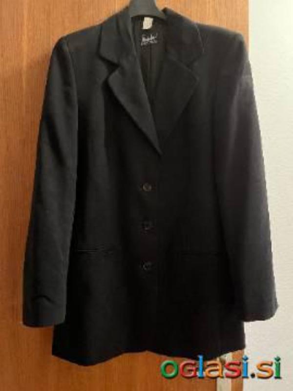 Prodam suknjič črn, št.40, cena 20 €