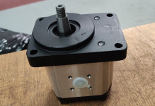 Hidravlična črpalka za nakladalec Kramer 312, 412