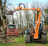 Univerzalno Komunalno Vozilo ILF KOMMUNAL