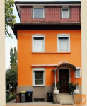 Ljubljana-Bežigrad,oddamo dvoposteljno sobo punci sostanovalki