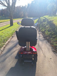 Invalidski skuter