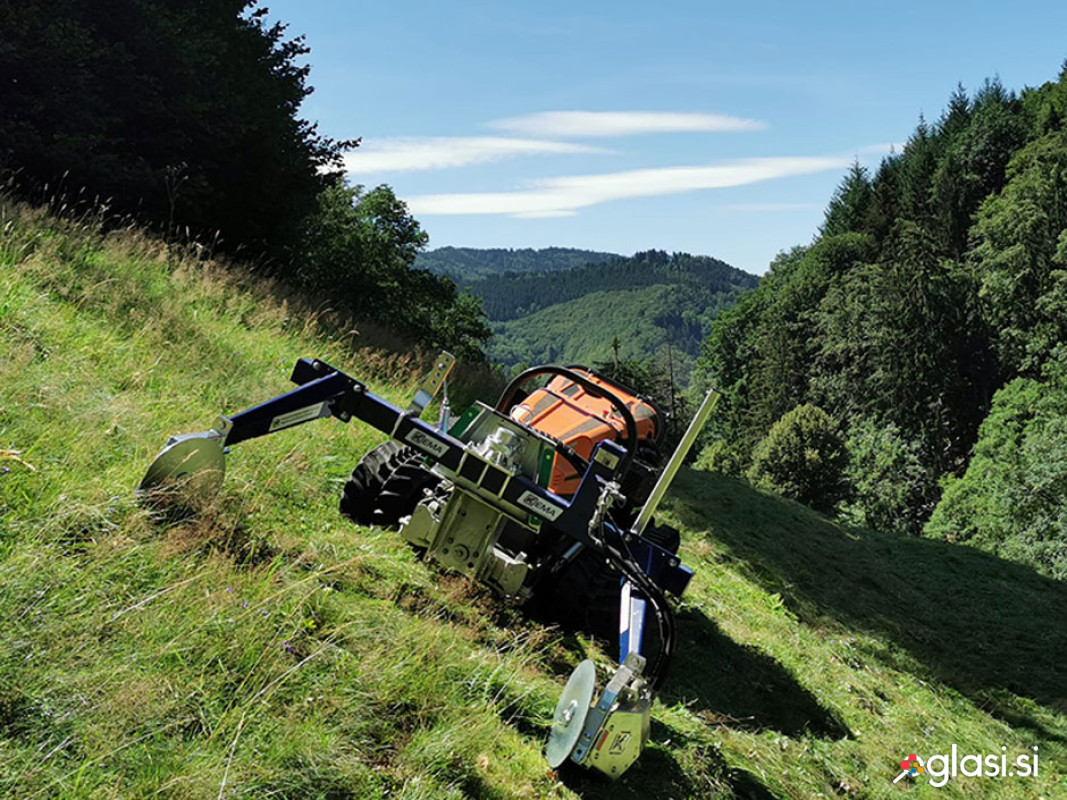 Mulčer na daljinsko upravljanje ENERGREEN RoboEVO 40 KM