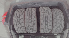 Prodam zimske gume SAVA ESKIMO 225 45 17  6 do 7 mm stare 3 leta