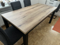 Prodam jedilno mizo NOVO, (masivna), 180 x 90cm