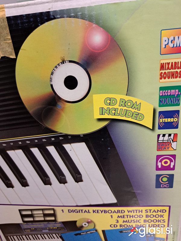Prodam synthesizer