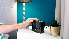 Moderna LED elektronska FM radio budilka