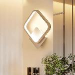 Moderna stenska nadometna LED svetilka 12W bela 23cm 4500K