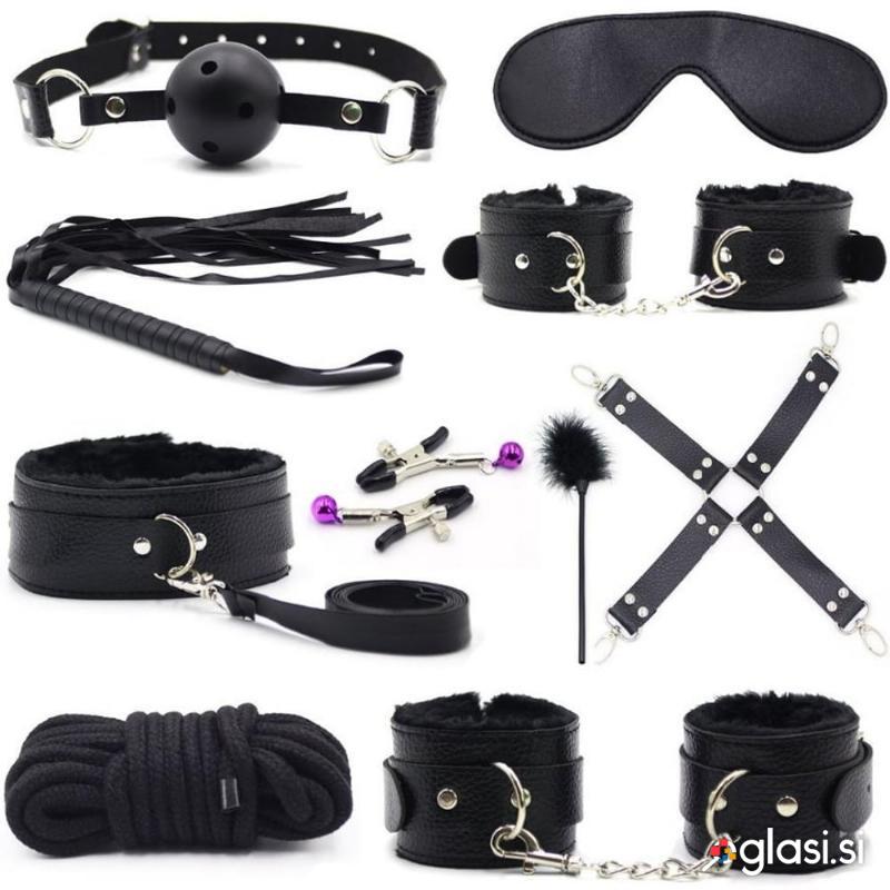 Set pripomočkov bdsm - erotične igrače