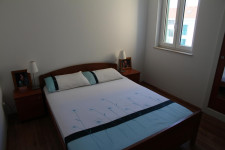 Prodajem apartman Novalja