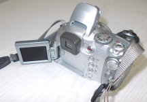 Canon PowerShot S2IS - v okvari