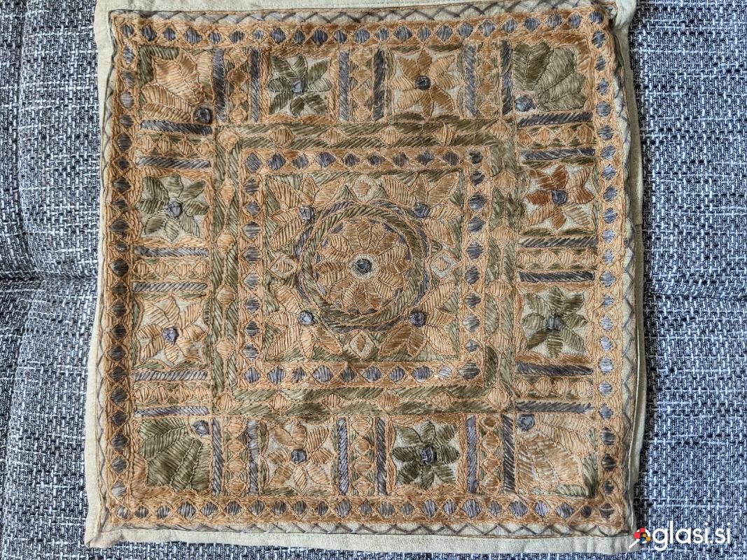 Prevleka za okrasno blazino 42x42cm