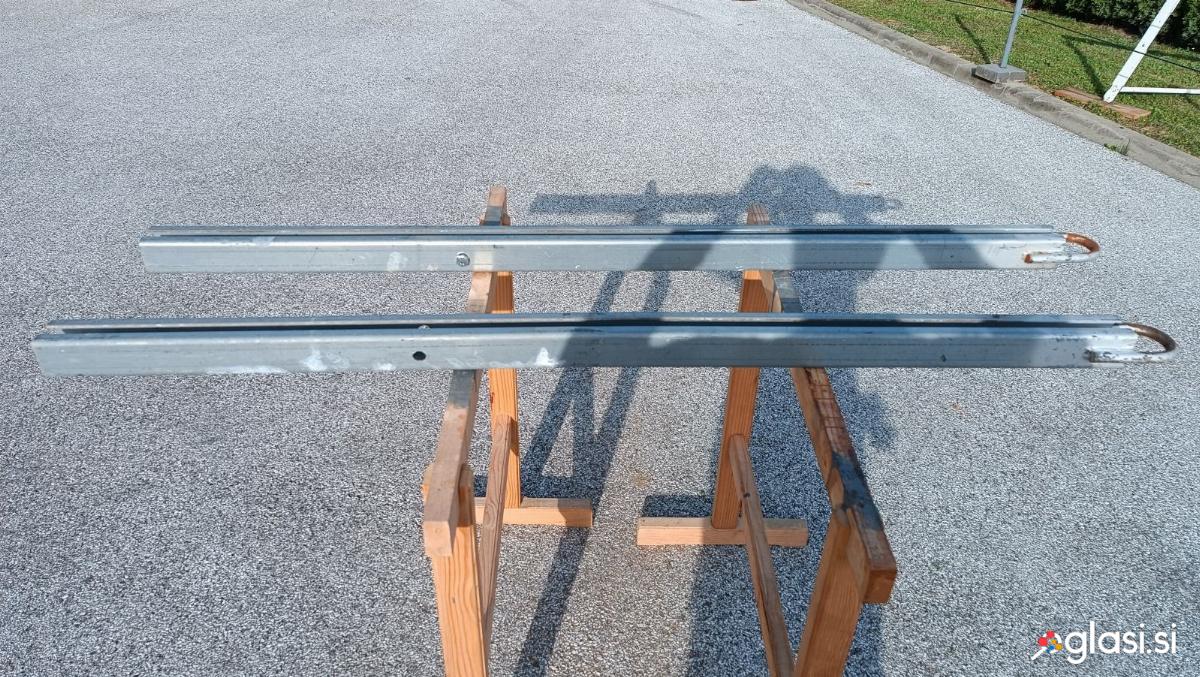 Steber za ograjo , pocinkan