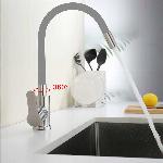 Enoročna kuhinjska kromirana armatura z gibljivo cevjo siva