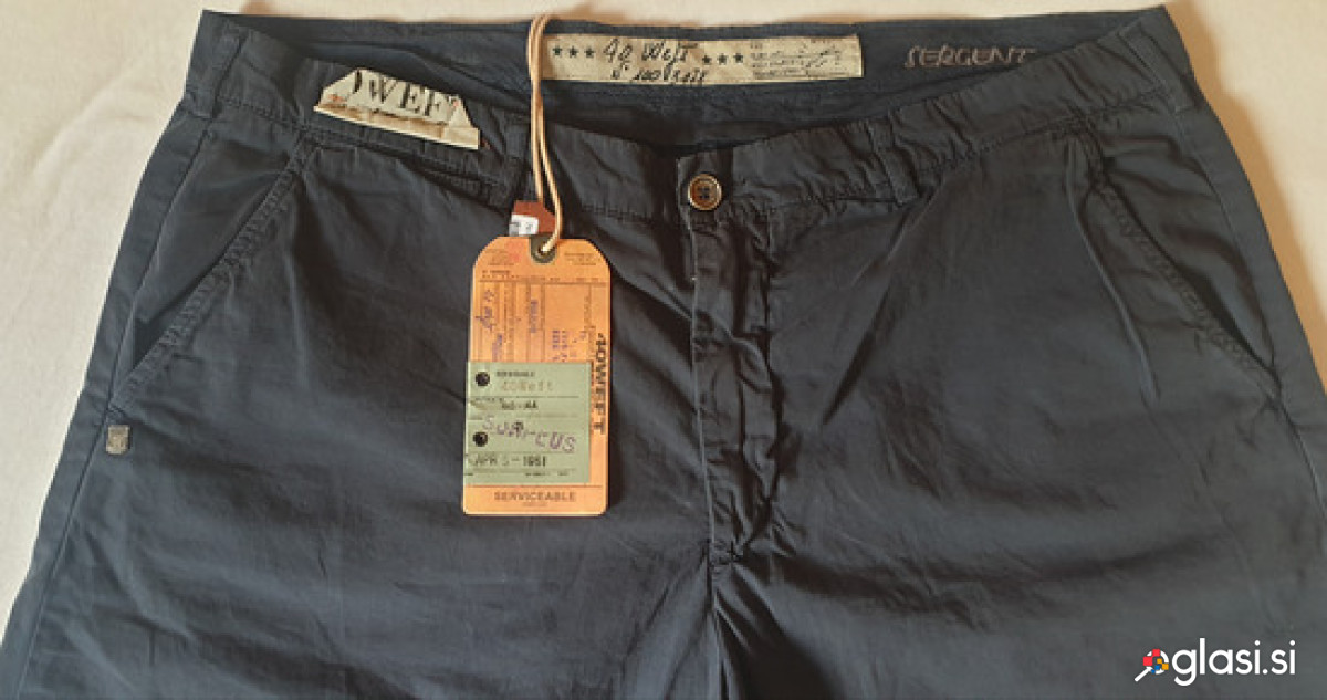 Woolrich bermude vel.40 (XXL)