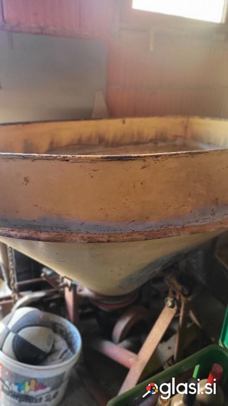 TROSILEC MINERALNIH GNOJIL -VICON