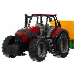 Velik traktor s prikolico