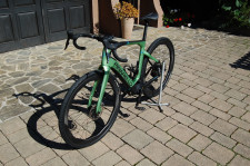 Električno gravel kolo Pinarello  NYTRO E9 Green Dust