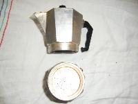 KUHALNIK ZA KAVU IN ČAJ