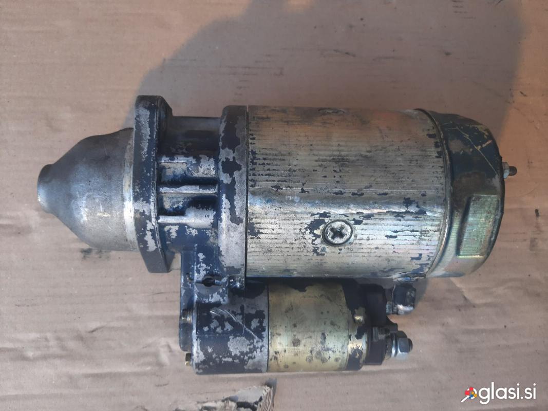 Zaganjač za traktor same