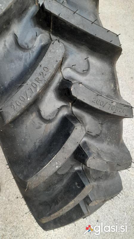 Traktorske gume 260 70 20