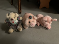 Prodam plišaste igrače (pajacki), venček iz zamaškov, cena od 1€