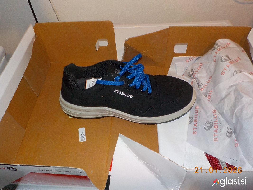 Čevlji robustni STABILUS št. 42