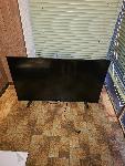 LCD TV PHILIPS