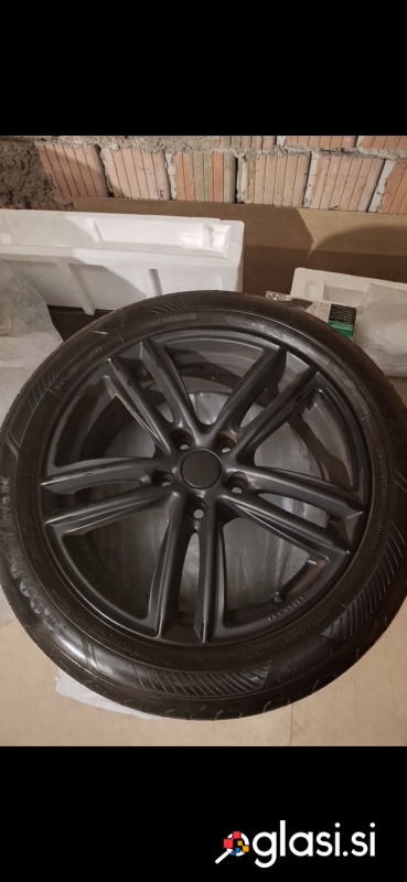 Pnevmatike 17col + alu platišča (500€)