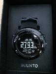 Nikoli nošena, zapakirana, ura SUUNTO CORE ALU DEEP BLACK