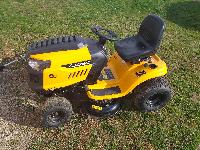Vrtni traktor  CUB CADET LT1 NS96
