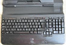 Prenosno stojalo za notebook z vgrajeno tipkovnico