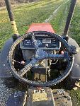 Traktor AGT 830