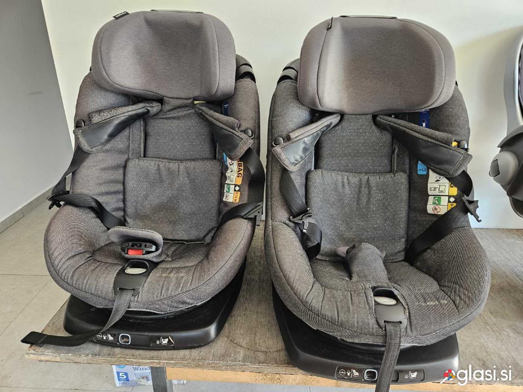 2× Maxi-Cosi otroški avtosedež AxissFix