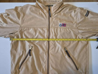 Napapijri prehodna jakna velikost M (odg. L)