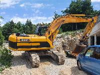 BAGER GOSENIČAR JCB JS220