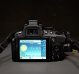 Nikon D5100 komplet | 2 VR objektiva | 5508 proženj | Lowepro + stojal