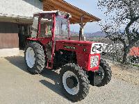 Traktor univerzal 550