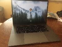 Macbook pro 15, 2016, i7 2.6 GHz, 16g ram, 251GB