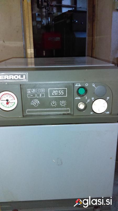 PEČ NA KURILNO OLJE    FEROLI 35                       tel.  040571600