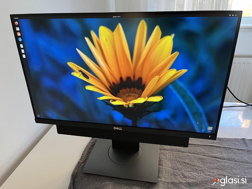 Dell monitor P2418D 24 in, 2560x1440 + Dell soundbar AC511