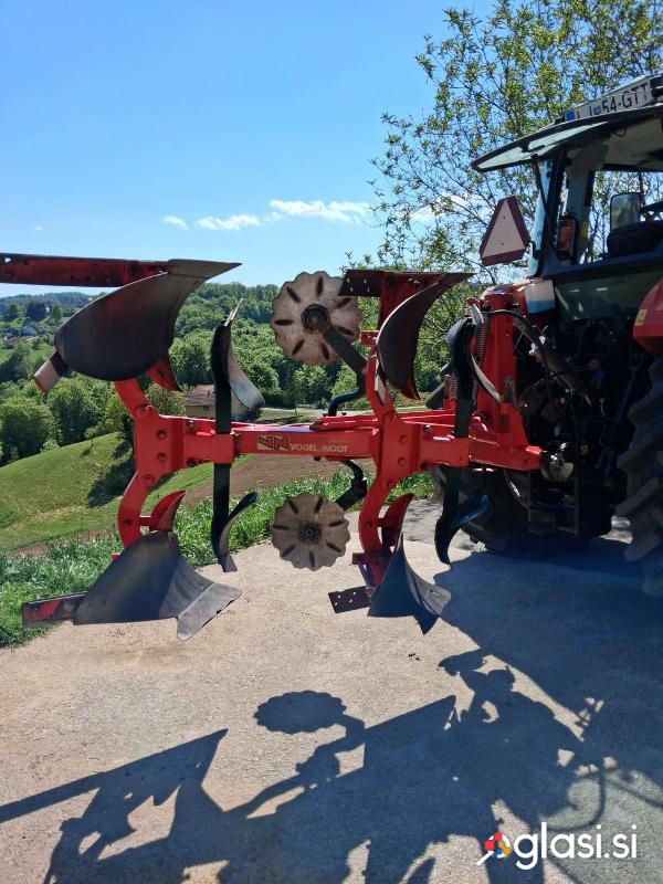 Prodam obračalni plug Vogel&Noot 950 L