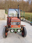 Traktor Zetor 4712